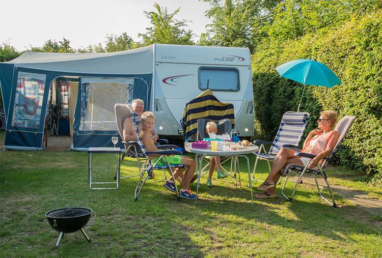 Seizoenplaats camping Brabant